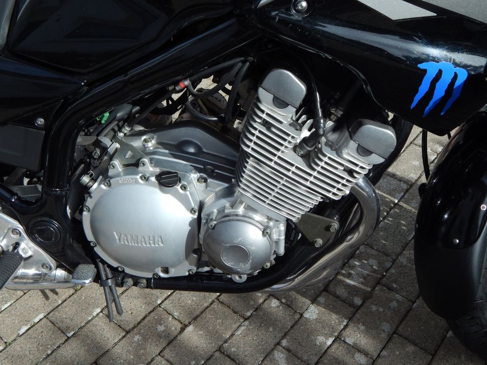 TÜV NEU! Yamaha XJ 900 Diversion in Kulmbach