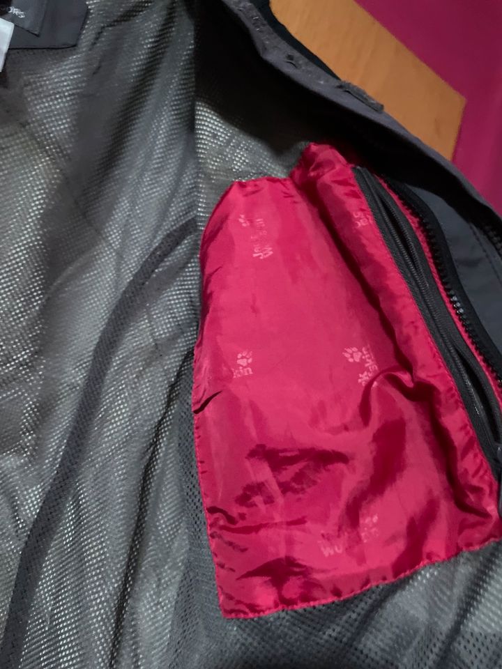 Jack Wolfskin Windbreaker FrühlingGr.XL Neuwertig in Velen