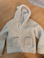 Mädchen warme Teddy Jacke gr. 146/152 von H&M Kr. München - Ottobrunn Vorschau