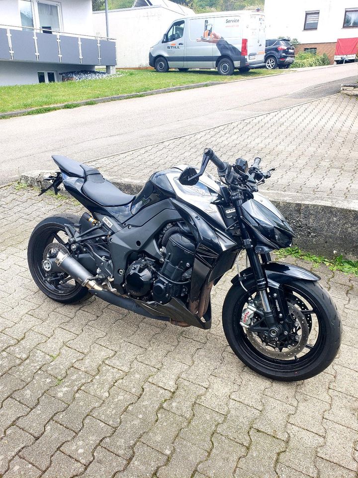 Kawasaki Z1000 R in Winnenden