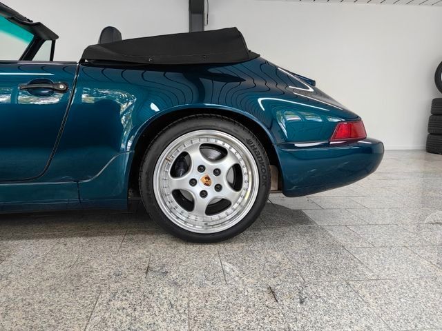 Porsche 964 Carrera 2 *Amazonasgrün Metallic*H-Gutachten in Berlin