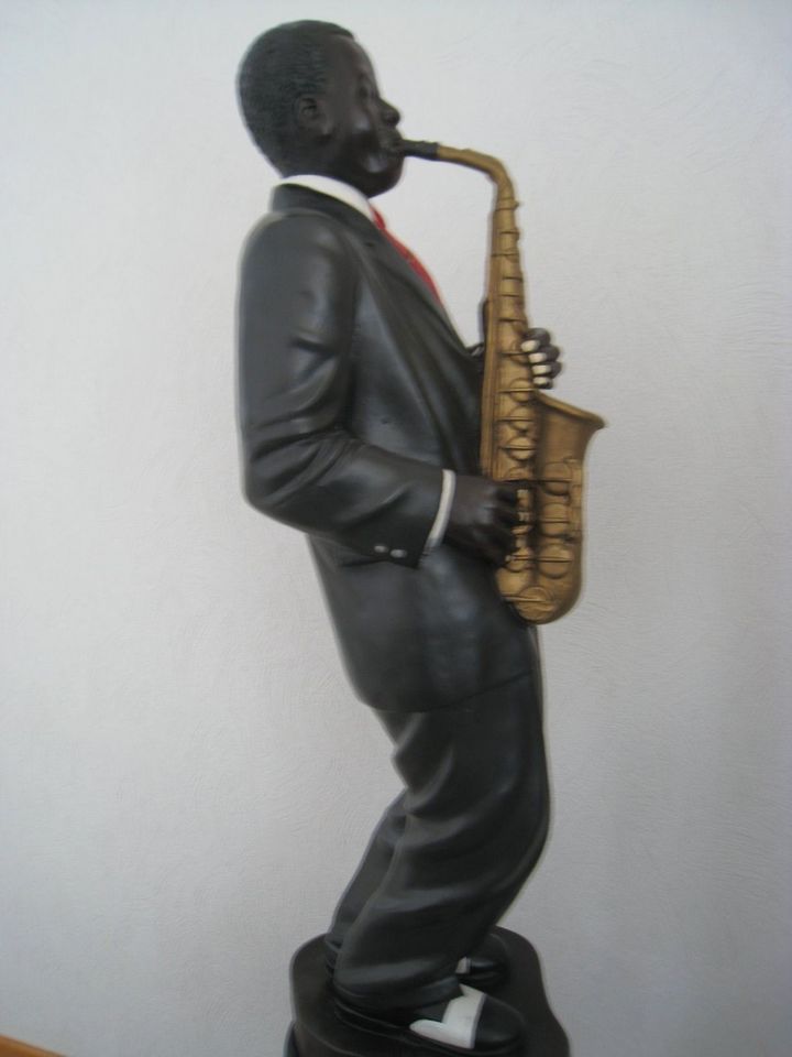 Saxophon-Spieler Figur Skulptur Deko in Niedersachsen - Heeßen | eBay  Kleinanzeigen ist jetzt Kleinanzeigen