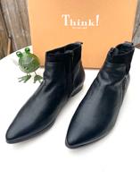 Think Schuhe Halbstiefel Stiefeletten 38,5 Leder schwarz TOP Hessen - Maintal Vorschau