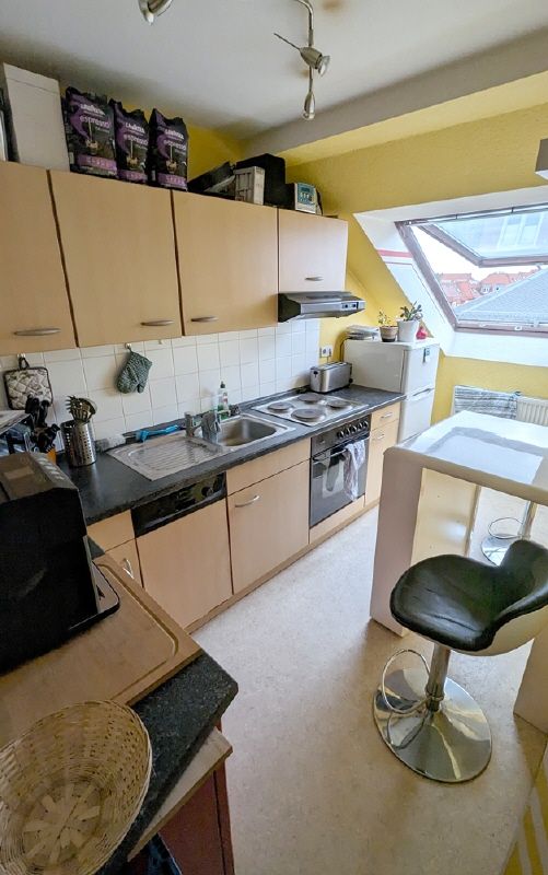 Altbau am Conertplatz // 2-Zi.-DG-Wohnung // EBK möglich in Dresden