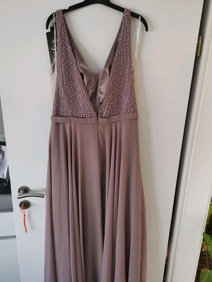 Abendkleid in Zerbst (Anhalt)