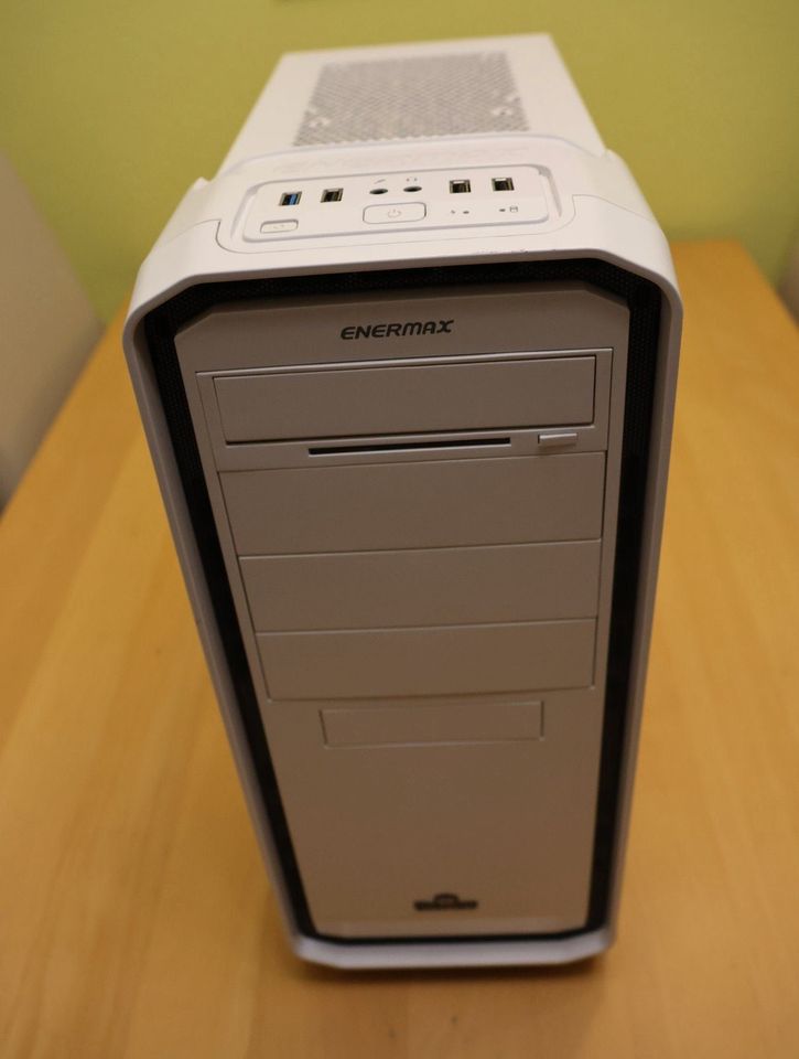 Designer PC Intel i7, 500GB SSD+1,5 TB HDD, Radeon 4G, 16 GB RAM in Frankfurt am Main