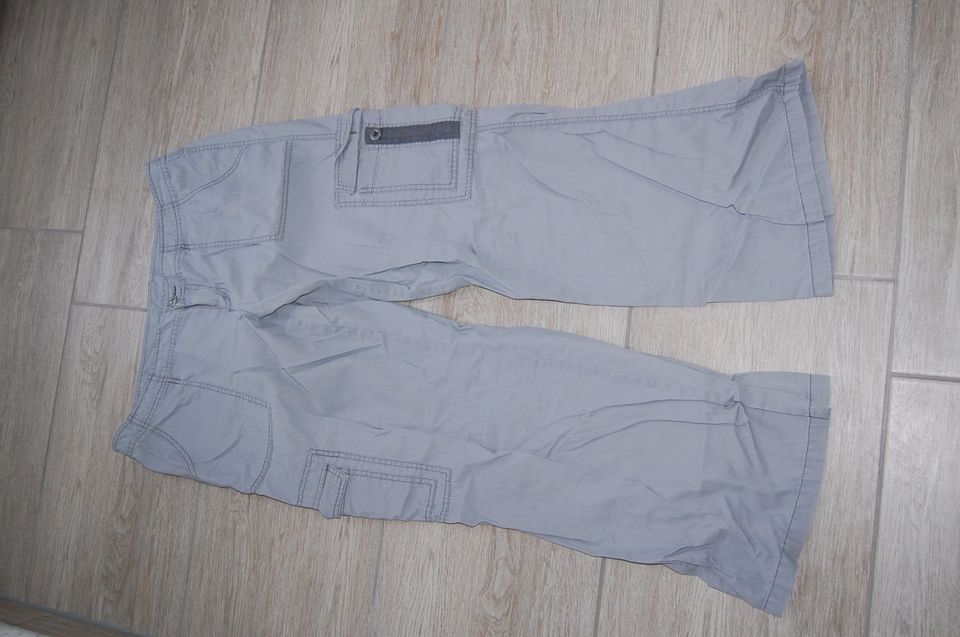 Sommerhose / Cargohose grau in 46 Bonprix sehr guter Zustand in Quickborn