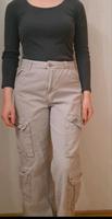 Divided Cargo Jeans Beige Niedersachsen - Großefehn Vorschau