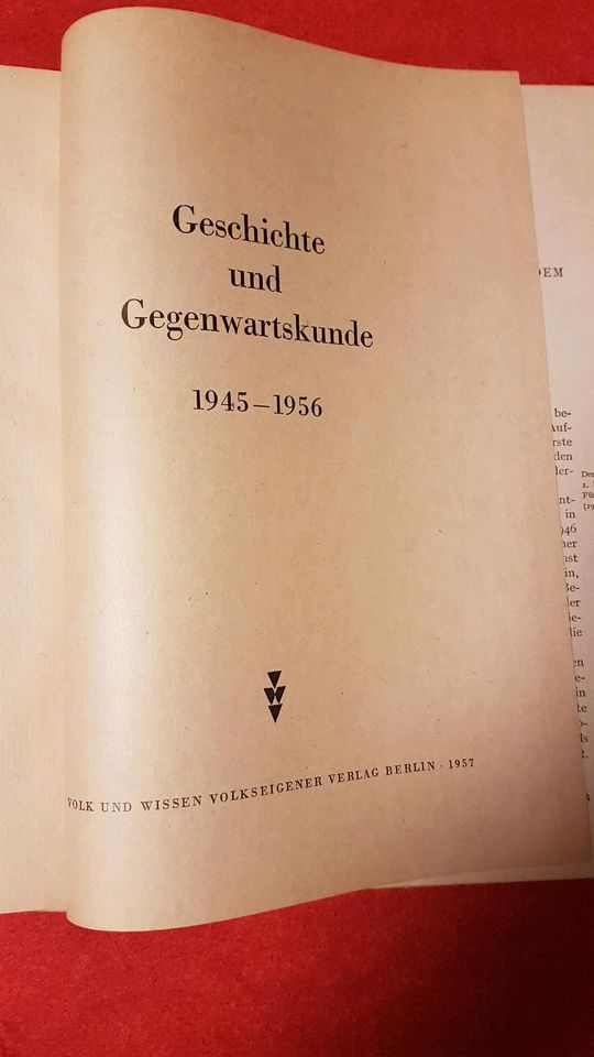 Geschichte und Gegenwartskunde 1945-1956. in Bernau