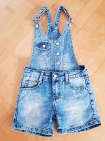 Jeans Short und Latzhose Gr. 134 Thüringen - Erfurt Vorschau