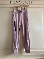 Neue Nike Jogger Sweatpant Damen Gr. S pastell rose lavendel Schwerin - Altstadt Vorschau