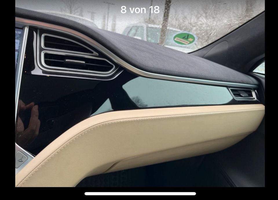Tesla Modell S in München