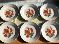 Selten! Vintage Kahla DDR Porzellan-Teller – Retro Blumenmuster Bayern - Dettelbach Vorschau