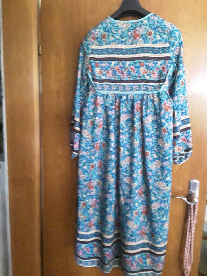 Kleid, Ibiza, Boho, Hippie, Gr. M, pflegeleicht in Großkarolinenfeld