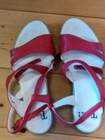 Think Sandalen rot Hessen - Gudensberg Vorschau