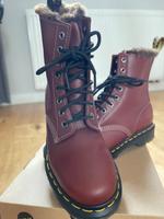 Dr. Martens 1460 Pascal, braunrot Niedersachsen - Goldenstedt Vorschau