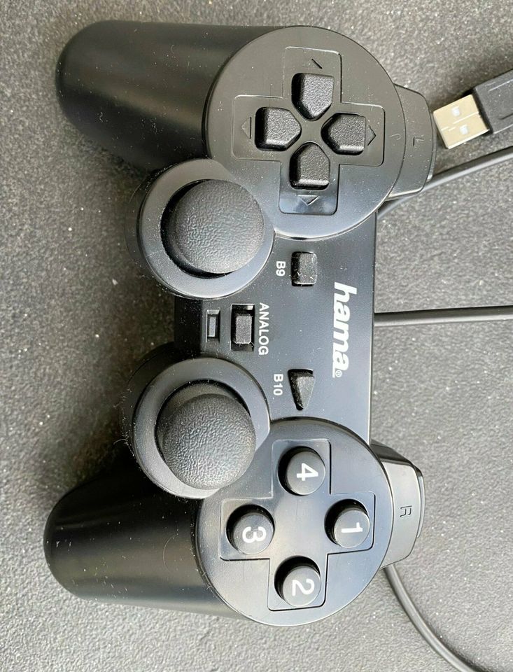 Hama USB-Gamepad | BLACK FORCE | USB in Waiblingen