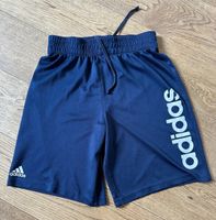 Adidas Shorts Training Sporthose dunkelblau Größe 10/12 (152) Hessen - Königstein im Taunus Vorschau