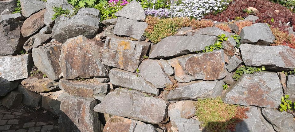 Natursteine zum verschenken an selbstabholer in Kreuztal
