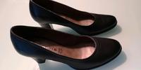 Schwarzer Pumps von Tamaris in Größe 40 Hessen - Grünberg Vorschau