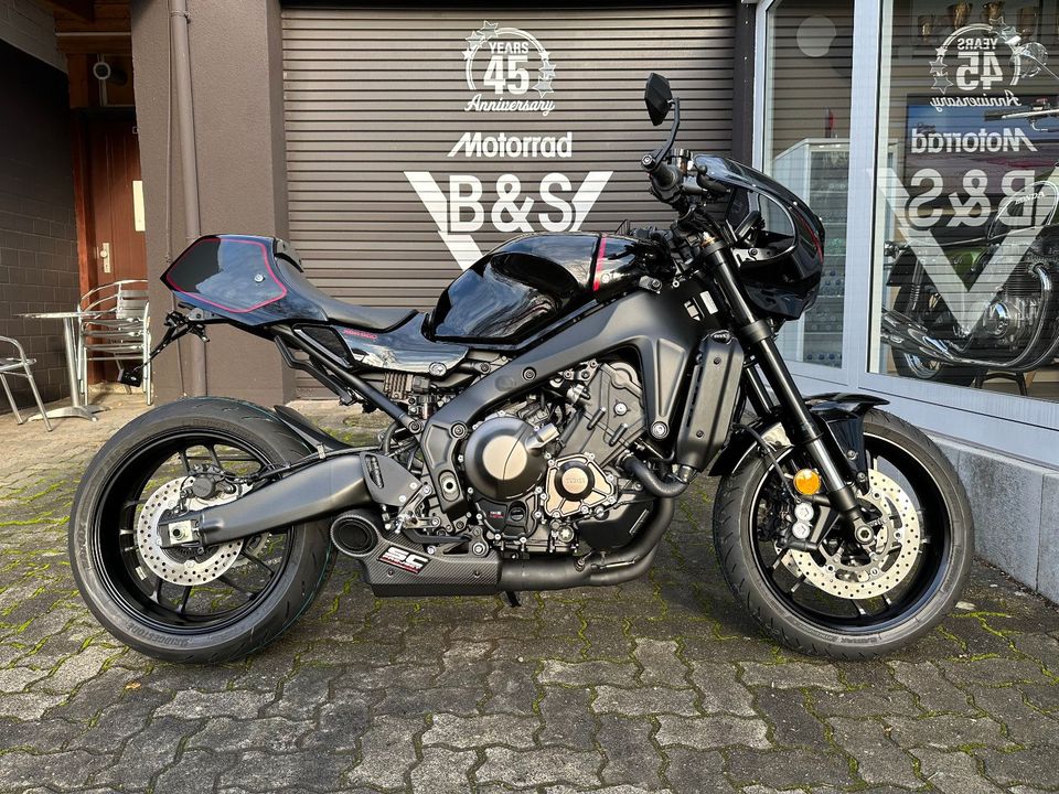 Yamaha XSR900 ABS LED TC SC Project viel Zubehör in Hanau