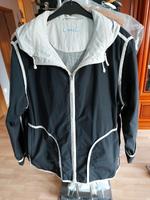 Jacke dunkelblau Grösse 46 mit Kapuze beige Bayern - Strullendorf Vorschau