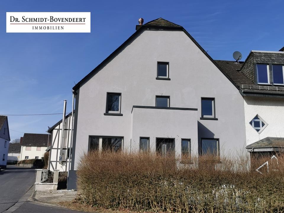 Doppelhaushälfte in 56462 Höhn! Heizung neu! Bäder neu! in Höhn
