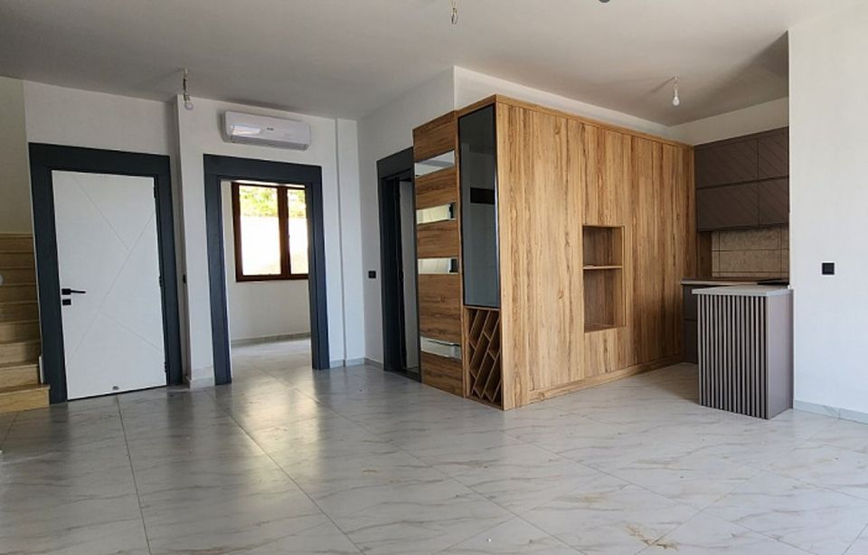 Montenegro: Neue Apartments mit Meerblick in Bijela-Herceg Novi in Düsseldorf