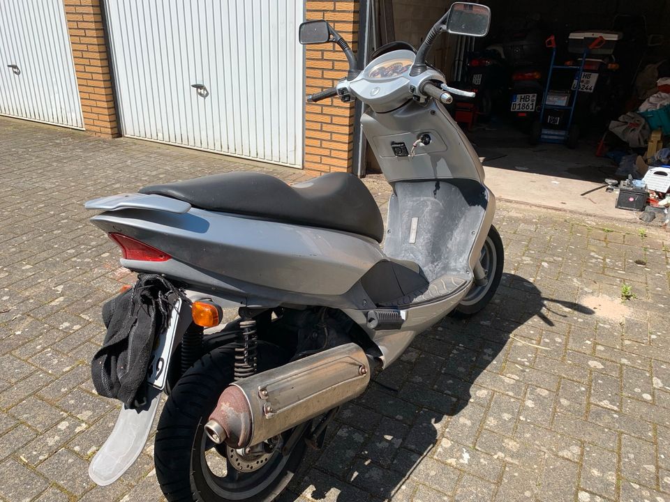 Aprilia Leonardo 125 in Bremerhaven