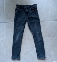 Zara Jeans Jeanshose grau Gr. 140 Hose used look Nordrhein-Westfalen - Haan Vorschau