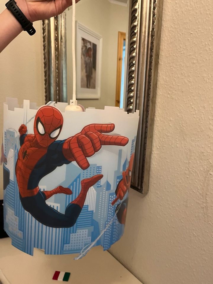 Mega coole Lampe von spiderman in Hameln