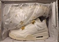 JORDAN 4 RETRO METALLIC GOLD EU 44 | US 10 (WOMEN'S) Hessen - Ginsheim-Gustavsburg Vorschau