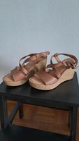 Sandalen Plateau Schuhe Hessen - Kelkheim Vorschau