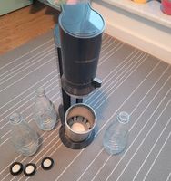 SodaStream Crystal plus 3 Glasflaschen und Gaszylinder Brandenburg - Lübben Vorschau