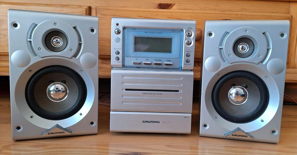 GRUNDIG Varixx UMS 4200 in Pfullendorf