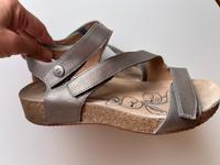 Josef Seibel Sandalen 39 Silber Leder Tonga 25 Cristal NP 80,- Berlin - Steglitz Vorschau