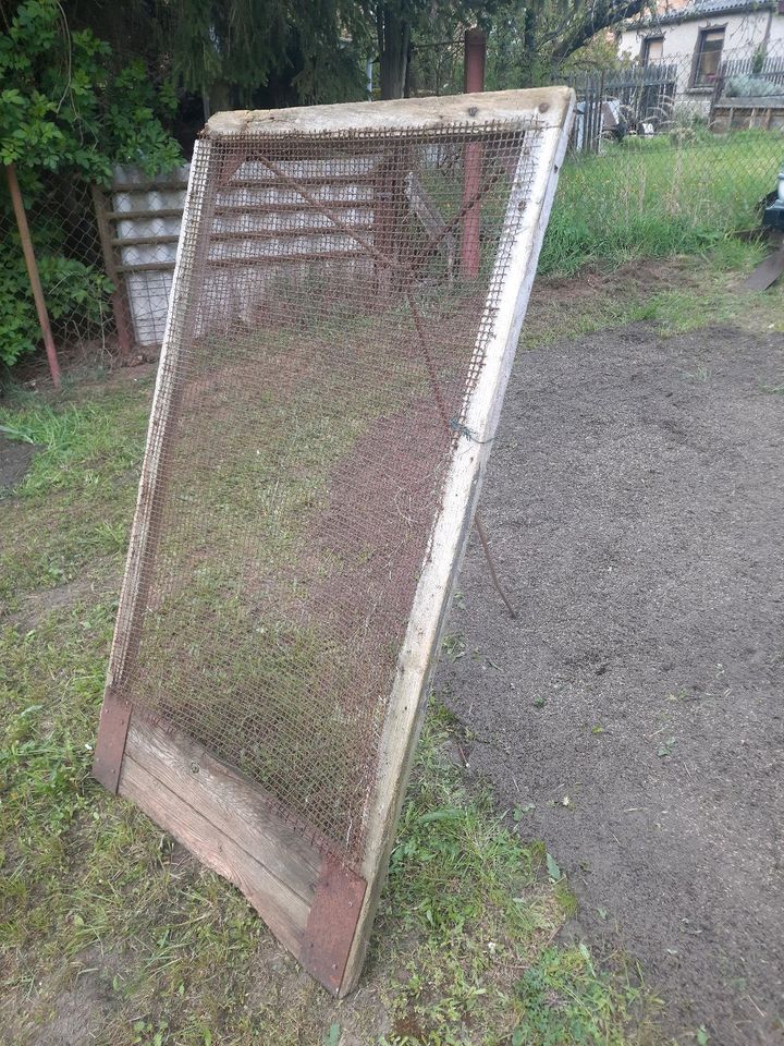 Kompostsieb Sandsieb schräges Gartensieb Gartendeko in Fehrbellin