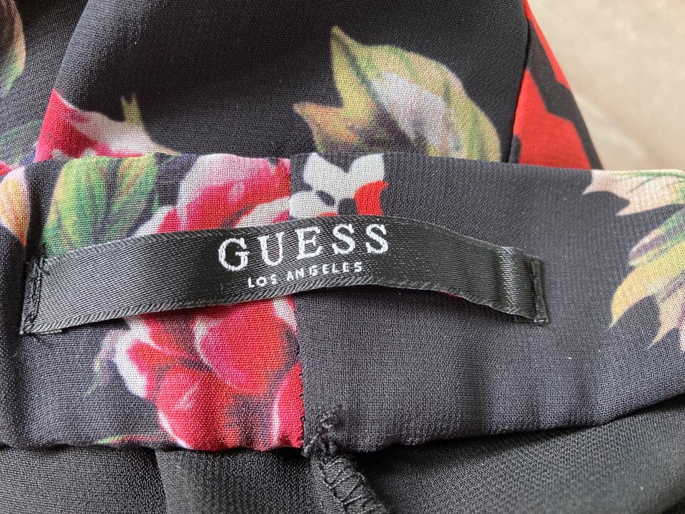 Tolle Hose von Guess - Gr. L in Oster-Ohrstedt