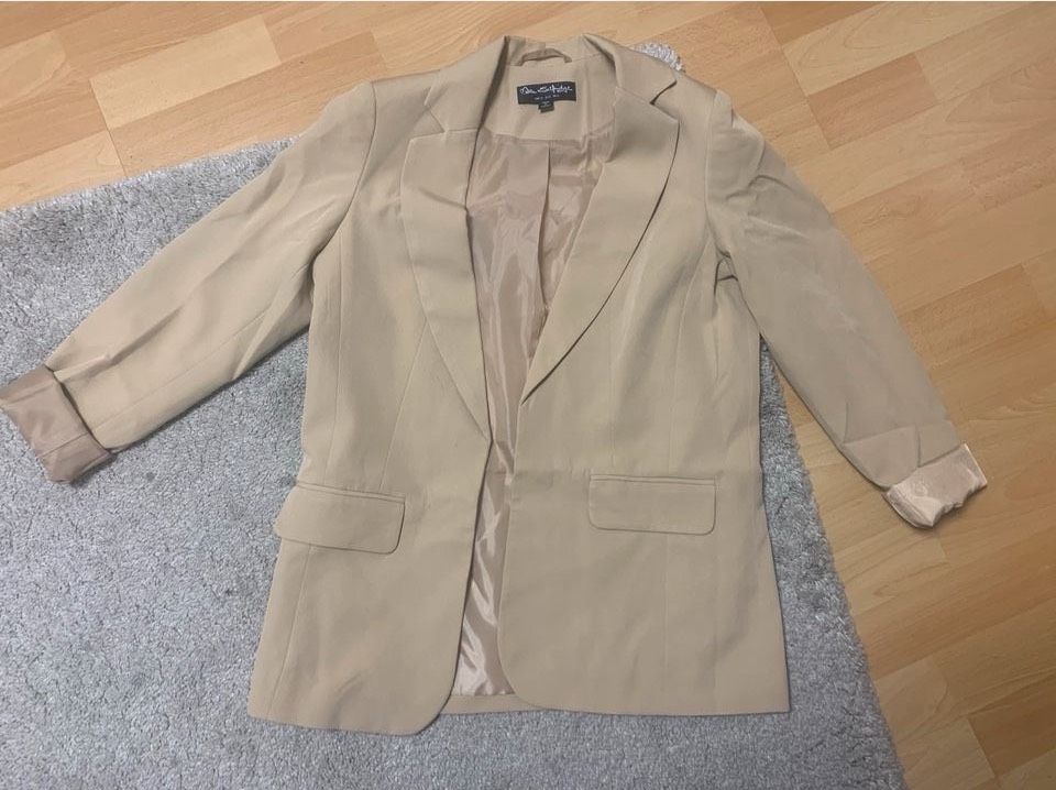 Blazer / beiger Blazer / beige in Duisburg