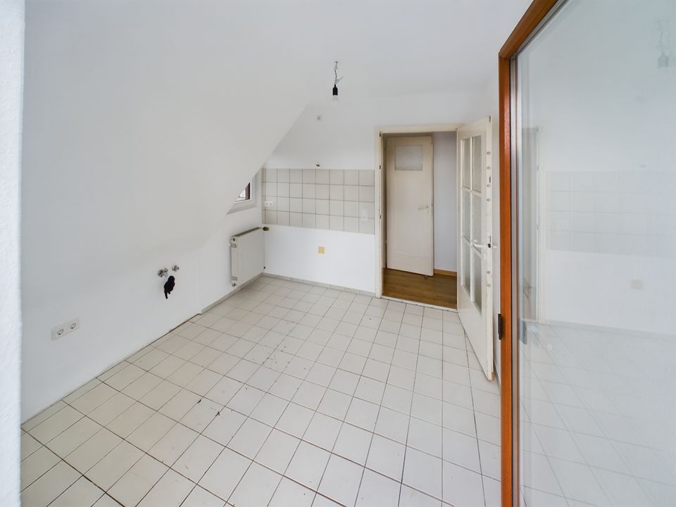 Seltenheit ! Sofort verfügbare Maisonette-Wohnung (bis zu 4 Zimmer als WG möglich) in Heilbronn in Heilbronn