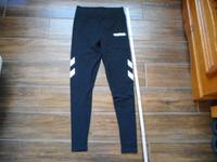 Hummel Leggings schwarz Gr. xs NEU Schleswig-Holstein - Jübek Vorschau