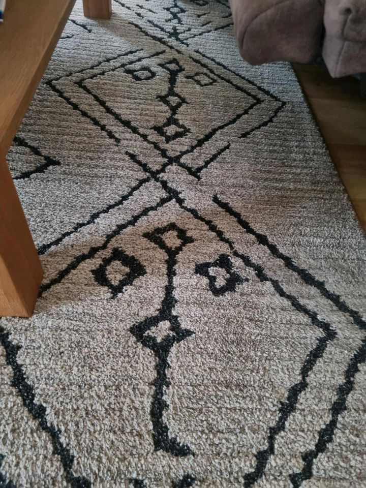 Teppich mit Muster | grafisch | 160 x 230cm in Ibbenbüren