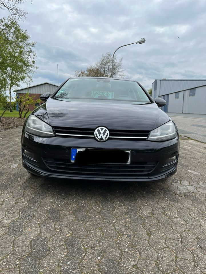 VW Golf 7 Comfortline in Grünendeich Niederelbe