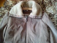 Sehr schöne beige T.Taylor Wildlederjacke Innenta Gr.42 Hessen - Schwalmstadt Vorschau