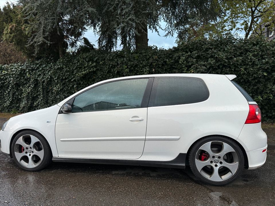 Golf 5 GTI BWA Motor R32 Heck in Dortmund