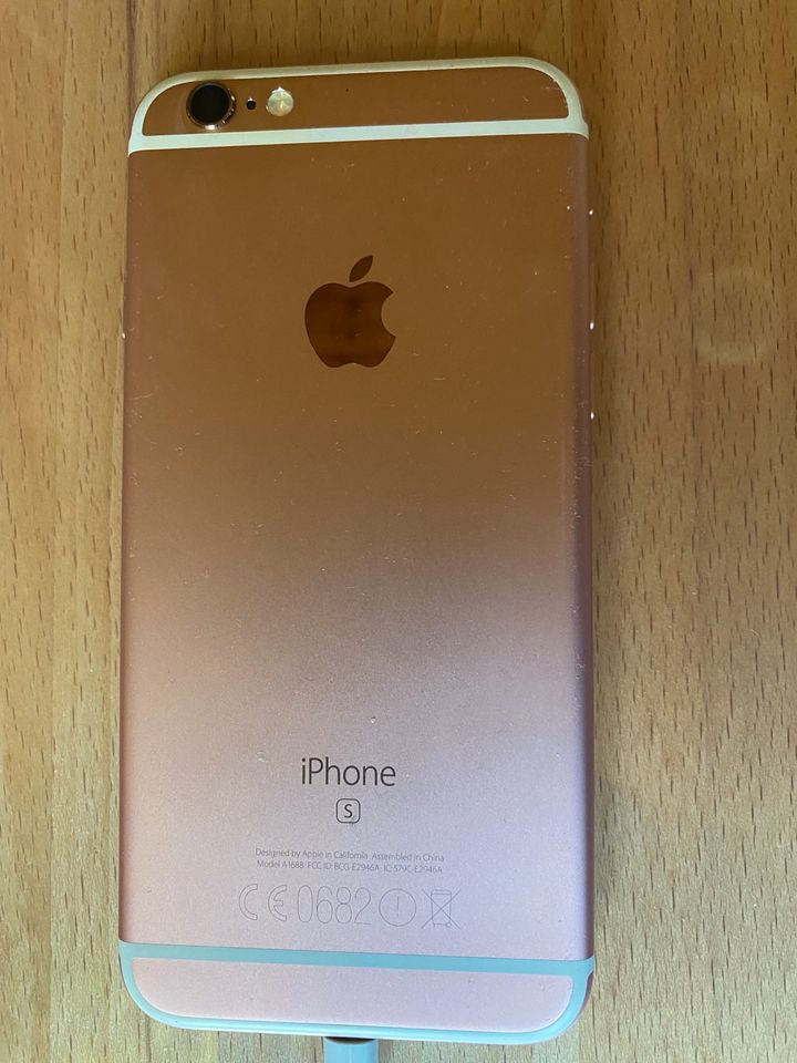 Apple iPhone 6S rosegold 16 GB incl. Kopfhörer und Case in Kirchroth