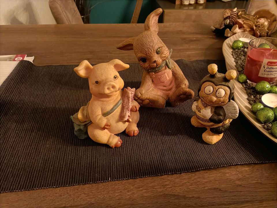 Porzellan Puppen und Figuren Keramik. in Borken