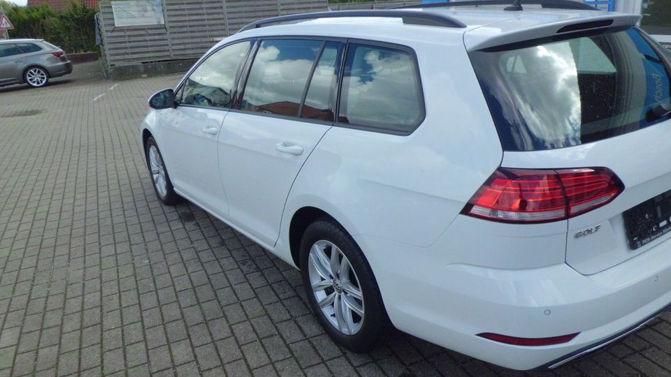 Volkswagen Golf VII Variant Comfortline BMT/Start-Stopp in Stade