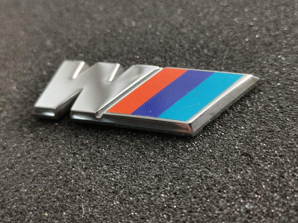 BMW M Emblem | 52x19mm | Z3 M Kiemen | 51142492942 in Elmshorn