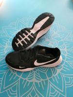 *Brandneue*  Nike Knackige Air Max Fusion 38,5 Sportschuhe Hessen - Naumburg  Vorschau